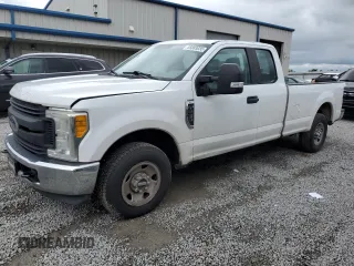 2017 Ford F-250 XLT с VIN 1FT7X2A62HEB67273, выставлен на аукционе Copart как лот 55683035 с пробегом 242 561 миль миль и Списание • Salvage title. История ставок и продаж доступна на DreamBid. Изображение 1.