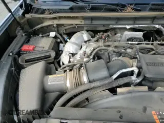 2025 Chevrolet Silverado 2500HD LT z VIN 2GC1KNEY0S1210275, wystawiony jako Copart lot #84286885 z przebiegiem 9 525 mil mil oraz Czysty tytuł • Clean title. Historia ofert i sprzedaży dostępna na DreamBid. Obrazek 14.