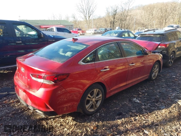 2018 Hyundai Sonata SEL with VIN 5NPE34AF2JH631831, listed as a IAAI auction lot 41754599 with 61,632 mi miles and . Bid and sale history available at DreamBid. Image 4.