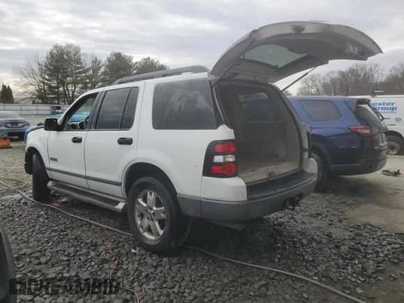 2006 Ford Explorer XLS with VIN 1FMEU72E26UB11383, listed as a Copart auction lot 47363275 with 118,134 mi miles and Salvage title. Bid and sale history available at DreamBid. Image 2.