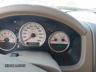2005 Ford F-150 XLT with VIN 1FTPX14555NB72850, listed as a IAAI auction lot 41983657 with 229,268 mi miles. Bid and sale history available at carsss.com. Image 7.