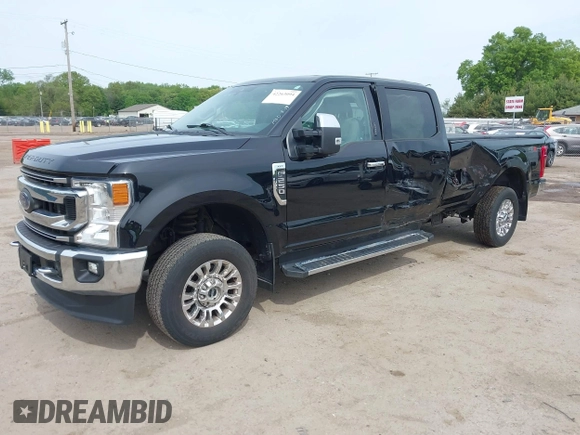 2022 Ford F-250 XL z VIN 1FT7W2BN8NEC43616, wystawiony jako IAAI lot #42263094 z przebiegiem 33 686 mil mil oraz . Historia ofert i sprzedaży dostępna na DreamBid. Obrazek 2.
