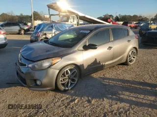 2016 Kia Forte SX с VIN KNAFZ5A37G5496091, выставлен на аукционе Copart как лот 85297524 с пробегом 143 601 миль миль и Списание • Salvage title. История ставок и продаж доступна на DreamBid. Изображение 1.