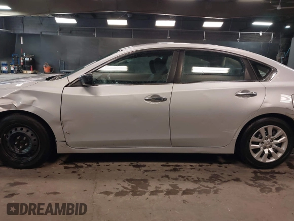 2016 Nissan Altima S with VIN 1N4AL3AP8GN351847, listed as a IAAI auction lot 41977201 with 167,062 mi miles and . Bid and sale history available at DreamBid. Image 14.