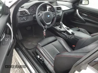 2016 BMW 4 Series 435i xDrive с VIN WBA3R5C5XGK374070, выставлен на аукционе Copart как лот 57111605 с пробегом 83 498 миль миль и Списание • Salvage title. История ставок и продаж доступна на DreamBid. Изображение 8.