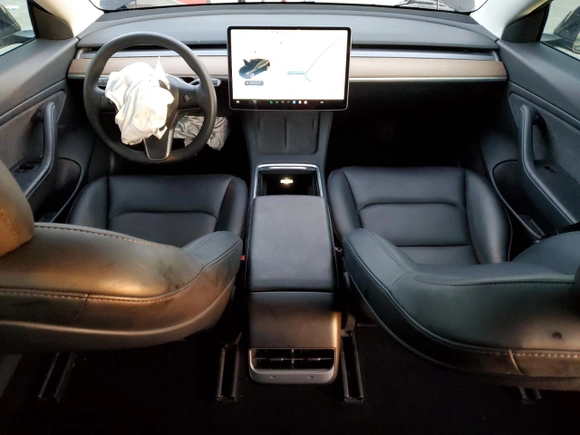 2021 Tesla Model 3 Long Range with VIN 5YJ3E1EB6MF903209, listed as a Copart auction lot 84300714 with 44,920 mi miles and Clean Title. Bid and sale history available at carsss.com. Image 8.