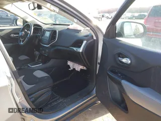 2014 Jeep Cherokee Latitude with VIN 1C4PJMCSXEW125737, listed as a IAAI auction lot 41863778 with 120,226 mi miles. Bid and sale history available at carsss.com. Image 5.