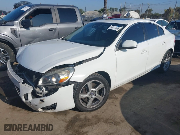 2012 Volvo S60 T5 с VIN YV1622FS0C2056306, выставлен на аукционе IAAI как лот 42394014 с пробегом 152 329 миль миль и . История ставок и продаж доступна на DreamBid. Изображение 18.