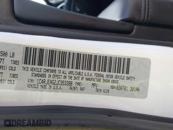 2018 Jeep Grand Cherokee Laredo E with VIN 1C4RJEAG2JC353398, listed as a IAAI auction lot 41846316 with 116,043 mi miles. Bid and sale history available at carsss.com. Image 9.