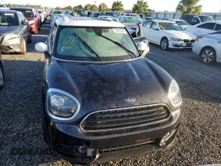 2020 MINI Countryman Oxford Edition with VIN WMZYW3C02L3M28038, listed as a Copart auction lot 73915944 with 0 mi miles and Salvage Title. Bid and sale history available at carsss.com. Image 5.