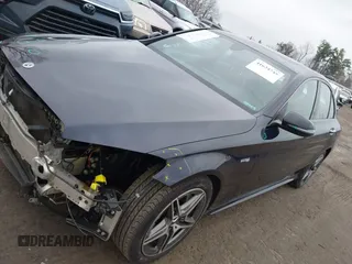 2019 Mercedes-Benz C 43 AMG с VIN 55SWF6EB6KU292794, выставлен на аукционе IAAI как лот 41624745 с пробегом 88 881 миль миль и . История ставок и продаж доступна на DreamBid. Изображение 2.