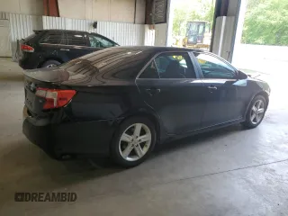 2014 Toyota Camry L with VIN 4T1BF1FK8EU323889, listed as a Copart auction lot 51933465 with 142,903 mi miles and Salvage Title. Bid and sale history available at DreamBid. Image 3.