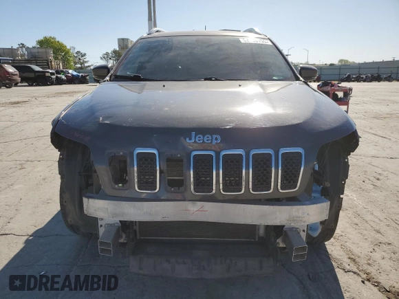 2019 Jeep Cherokee Limited with VIN 1C4PJLDB0KD487933, listed as a Copart auction lot 52788155 with 125,083 mi miles and Salvage title. Bid and sale history available at DreamBid. Image 5.