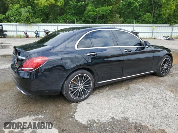 2021 Mercedes-Benz C 300 z VIN W1KWF8DB3MR652122, wystawiony jako Copart lot #58730185 z przebiegiem 56 599 mil mil oraz Szkoda całkowita • Salvage title. Historia ofert i sprzedaży dostępna na DreamBid. Obrazek 3.