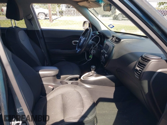 2017 Kia Soul + with VIN KNDJP3A58H7419132, listed as a IAAI auction lot 41985233 with 145,381 mi miles. Bid and sale history available at carsss.com. Image 5.