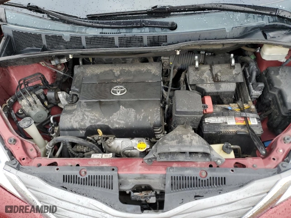 2014 Toyota Sienna XLE with VIN 5TDYK3DC3ES405762, listed as a Copart auction lot 46680635 with 106,094 mi miles and Salvage Title. Bid and sale history available at carsss.com. Image 13.