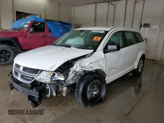 2015 Dodge Journey SE z VIN 3C4PDCAB0FT720639, wystawiony jako Copart lot #55200395 z przebiegiem 105 640 mil mil oraz Szkoda całkowita • Salvage title. Historia ofert i sprzedaży dostępna na DreamBid. Obrazek 1.