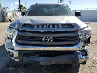 2015 Toyota Tundra SR5 z VIN 5TFEY5F12FX185681, wystawiony jako Copart lot #47140415 z przebiegiem 54 572 mil mil oraz Szkoda całkowita • Salvage title. Historia ofert i sprzedaży dostępna na DreamBid. Obrazek 5.