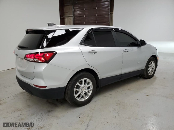 2022 Chevrolet Equinox LS with VIN 3GNAXHEV9NS147296, listed as a Copart auction lot 44181875 with 39,698 mi miles and Clean Title. Bid and sale history available at carsss.com. Image 3.