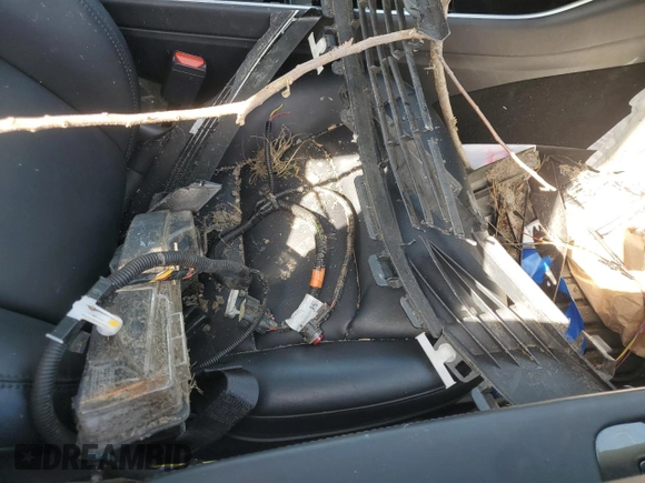 2020 Tesla Model Y Long Range with VIN 5YJYGDEEXLF013726, listed as a Copart auction lot 50289805 with Not Provided miles and Salvage Title. Bid and sale history available at DreamBid. Image 12.