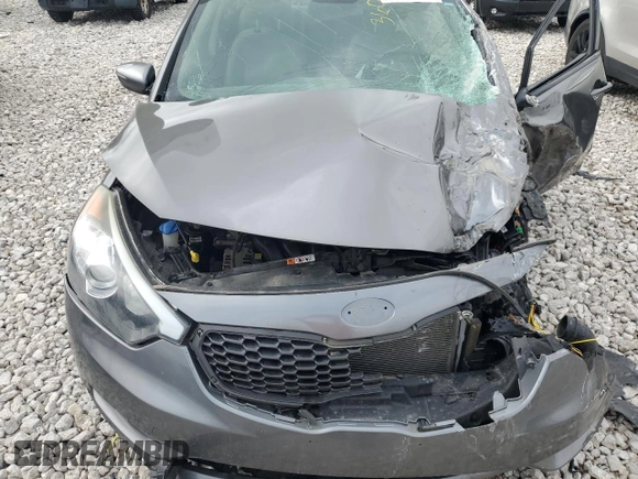 2016 Kia Forte LX z VIN KNAFX4A65G5454433, wystawiony jako Copart lot #56717305 z przebiegiem Nie podano mil oraz Czysty tytuł • Clean title. Historia ofert i sprzedaży dostępna na DreamBid. Obrazek 11.