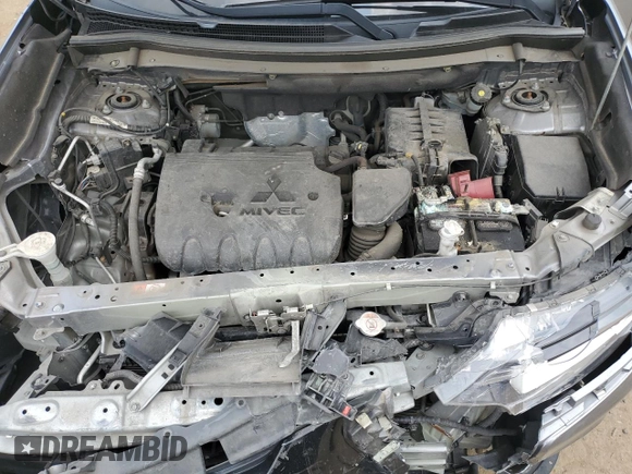 2019 Mitsubishi Outlander ES with VIN JA4AZ3A39KZ044219, listed as a Copart auction lot 59417255 with 104,745 mi miles and Clean title. Bid and sale history available at DreamBid. Image 12.