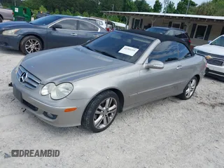 2007 Mercedes-Benz CLK 350 with VIN WDBTK56FX7F220719, listed as a IAAI auction lot 42203211 with 119,121 mi miles and . Bid and sale history available at DreamBid. Image 2.