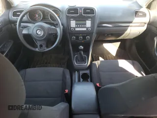 2010 Volkswagen Jetta SportWagen S with VIN 3VWKX7AJ4AM636582, listed as a Copart auction lot 61040174 with 105,492 mi miles and Salvage Title. Bid and sale history available at carsss.com. Image 8.