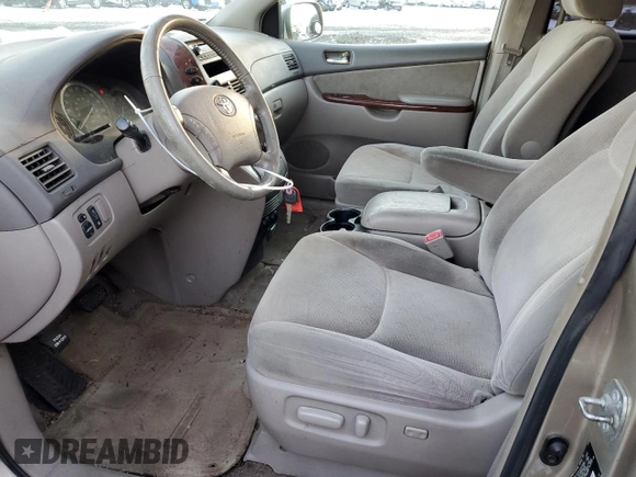 2005 Toyota Sienna XLE with VIN 5TDZA22C45S255990, listed as a Copart auction lot 88628125 with 110,369 mi miles and Salvage Title. Bid and sale history available at carsss.com. Image 7.