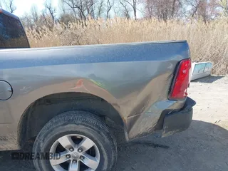 2012 Ram 1500 ST с VIN 1C6RD7FT9CS155605, выставлен на аукционе IAAI как лот 41911524 с пробегом Не указан миль и . История ставок и продаж доступна на DreamBid. Изображение 12.