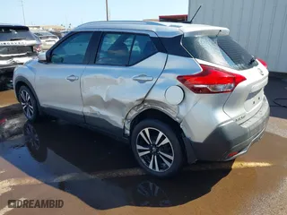 2018 Nissan Kicks SV with VIN 3N1CP5CU2JL527470, listed as a IAAI auction lot 41503614 with 26,732 mi miles. Bid and sale history available at carsss.com. Image 3.