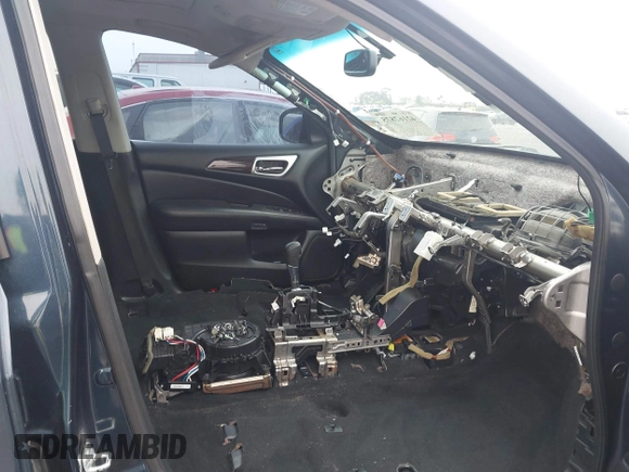 2013 Nissan Pathfinder SL с VIN 5N1AR2MM9DC665451, выставлен на аукционе IAAI как лот 42162875 с пробегом Не указан миль и . История ставок и продаж доступна на DreamBid. Изображение 5.
