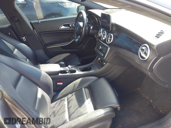 2018 Mercedes-Benz CLA 250 with VIN WDDSJ4EB8JN536583, listed as a IAAI auction lot 41813996 with 130,171 mi miles and . Bid and sale history available at DreamBid. Image 5.