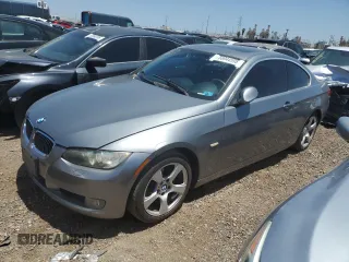 2007 BMW 3 Series 328xi z VIN WBAWV53567P077115, wystawiony jako Copart lot #56944595 z przebiegiem 147 775 mil mil oraz Szkoda całkowita • Salvage title. Historia ofert i sprzedaży dostępna na DreamBid. Obrazek 1.