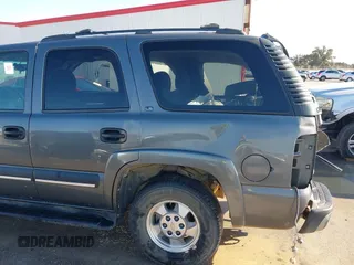 2002 Chevrolet Tahoe LT z VIN 1GNEC13Z42R319646, wystawiony jako IAAI lot #41623259 z przebiegiem 250 430 mil mil oraz . Historia ofert i sprzedaży dostępna na DreamBid. Obrazek 19.