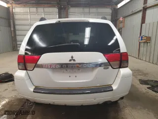 2010 Mitsubishi Endeavor SE with VIN 4A4JN3AS5AE009409, listed as a Copart auction lot 70259744 with 162,587 mi miles and Clean Title. Bid and sale history available at carsss.com. Image 6.
