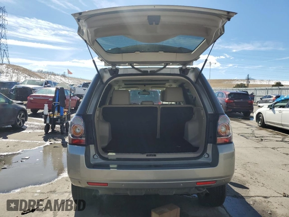 2013 Land Rover LR2 z VIN SALFR2BG5DH361486, wystawiony jako Copart lot #46500015 z przebiegiem 147 497 mil mil oraz Szkoda całkowita • Salvage title. Historia ofert i sprzedaży dostępna na DreamBid. Obrazek 6.