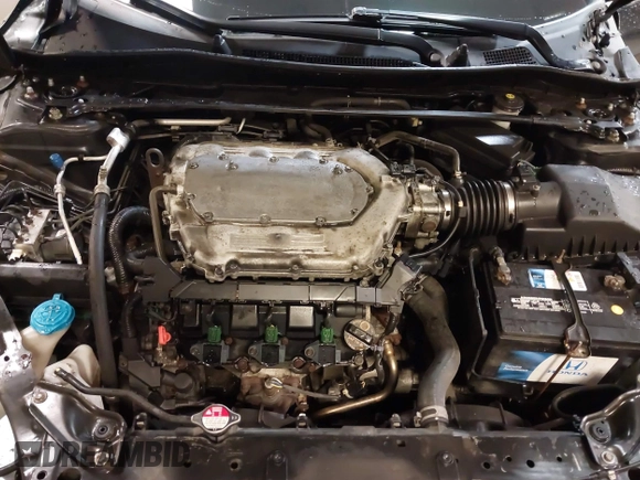 2013 Honda Accord Touring with VIN 1HGCR3F90DA034127, listed as a IAAI auction lot 42462423 with 266,974 mi miles and . Bid and sale history available at DreamBid. Image 10.