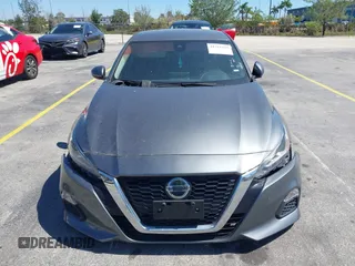 2022 Nissan Altima 2.5 SV with VIN 1N4BL4DV8NN388866, listed as a IAAI auction lot 41711215 with 54,999 mi miles. Bid and sale history available at carsss.com. Image 12.