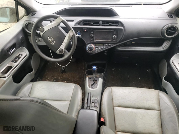 2012 Toyota Prius c One with VIN JTDKDTB33C1026189, listed as a Copart auction lot 42672285 with 142,921 mi miles and Salvage Title. Bid and sale history available at carsss.com. Image 8.
