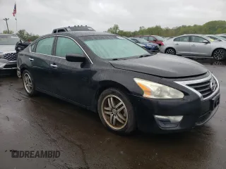 2015 Nissan Altima S with VIN 1N4AL3AP4FC269768, listed as a Copart auction lot 55473305 with 120,553 mi miles and Salvage Title. Bid and sale history available at DreamBid. Image 4.