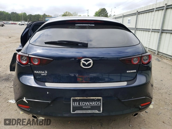 2021 Mazda Mazda3 Hatchback Preferred with VIN JM1BPBLL2M1319079, listed as a Copart auction lot 45392553 with 5,608 mi miles. Bid and sale history available at carsss.com. Image 6.