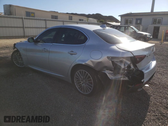 2017 Alfa Romeo Giulia Ti with VIN ZARFAECN6H7550369, listed as a Copart auction lot 37557893 with 14,876 mi miles. Bid and sale history available at carsss.com. Image 2.