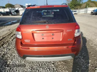2009 Suzuki SX4 Man AWD with VIN JS2YB413896201948, listed as a Copart auction lot 72395724 with 106,025 mi miles and Salvage Title. Bid and sale history available at carsss.com. Image 6.