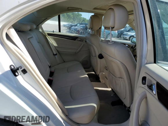 2007 Mercedes-Benz C 280 Luxury с VIN WDBRF92H67F866630, выставлен на аукционе Copart как лот 57691485 с пробегом 180 895 миль миль и Списание • Salvage title. История ставок и продаж доступна на DreamBid. Изображение 10.