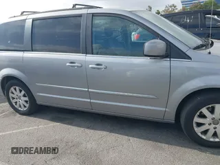 2016 Chrysler Town & Country Touring with VIN 2C4RC1BG0GR173192, listed as a IAAI auction lot 42247573 with 186,187 mi miles and . Bid and sale history available at DreamBid. Image 13.