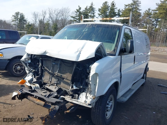 2019 GMC Savana Cargo Van with VIN 1GTW7AFG5K1210624, listed as a IAAI auction lot 41786354 with 105,345 mi miles. Bid and sale history available at carsss.com. Image 12.