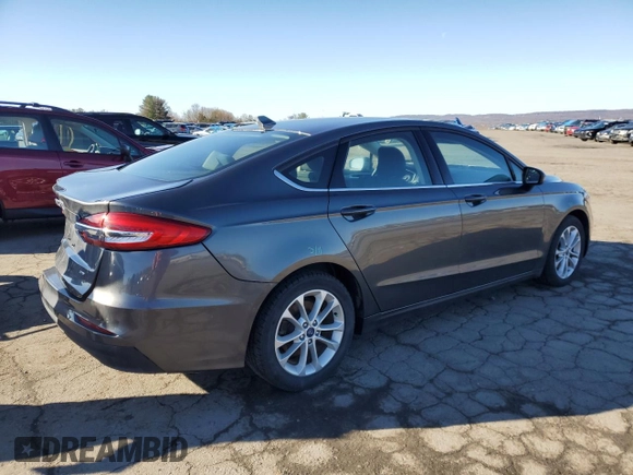 2019 Ford Fusion SE with VIN 3FA6P0H79KR123134, listed as a Copart auction lot 49226005 with 68,430 mi miles and Salvage Title. Bid and sale history available at carsss.com. Image 3.