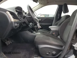 2016 Jeep Cherokee Altitude with VIN 1C4PJLCS3GW370862, listed as a Copart auction lot 50711115 with 171,307 mi miles and Salvage Title. Bid and sale history available at carsss.com. Image 7.