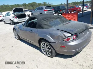 2008 Mazda MX-5 Miata Special Edition with VIN JM1NC25F780150575, listed as a IAAI auction lot 41880413 with 93,982 mi miles and . Bid and sale history available at DreamBid. Image 3.